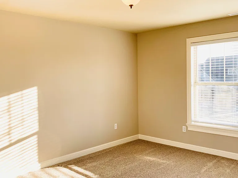 1492 Riva Ridge Ave — Photo 12