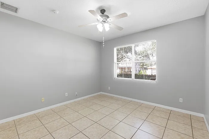 737 Maya Susan Loop — Photo 17