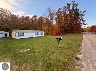 7472 Greenleaf Dr, Mancelona, MI 49659