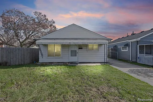 2552 Emogene St Photo 1 2552 Emogene St Photo 1