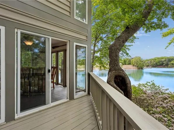 117 Sturgeon Creek Rd, Deltaville, VA 23043