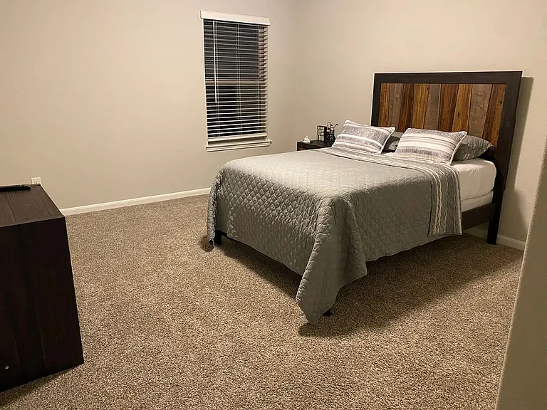 1011 Bayou Meadow Dr — Photo 7