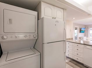 600 Neapolitan Way #102, Naples, FL 34103
