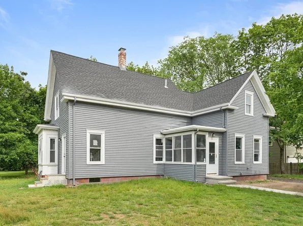 231 Spruce St, Abington, MA 02351