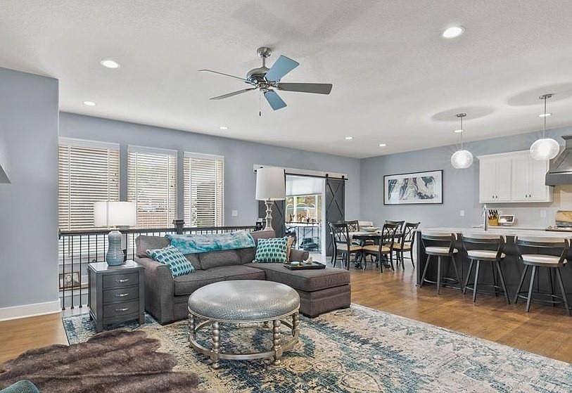 1st image of 311 Sunrise Dr