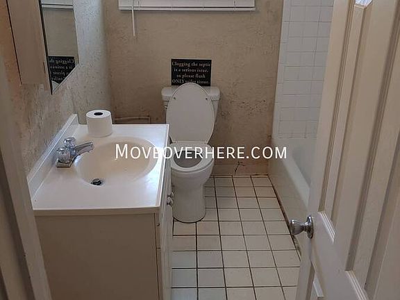 5th image of 29 Henderson Ave #A