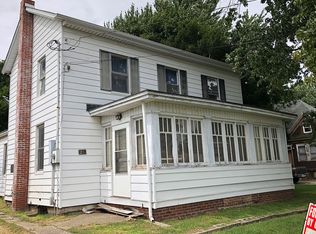 223 N Walnut St, Maroa, IL 61756