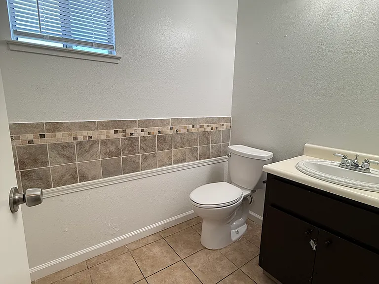 Downstairs Half Bathroom