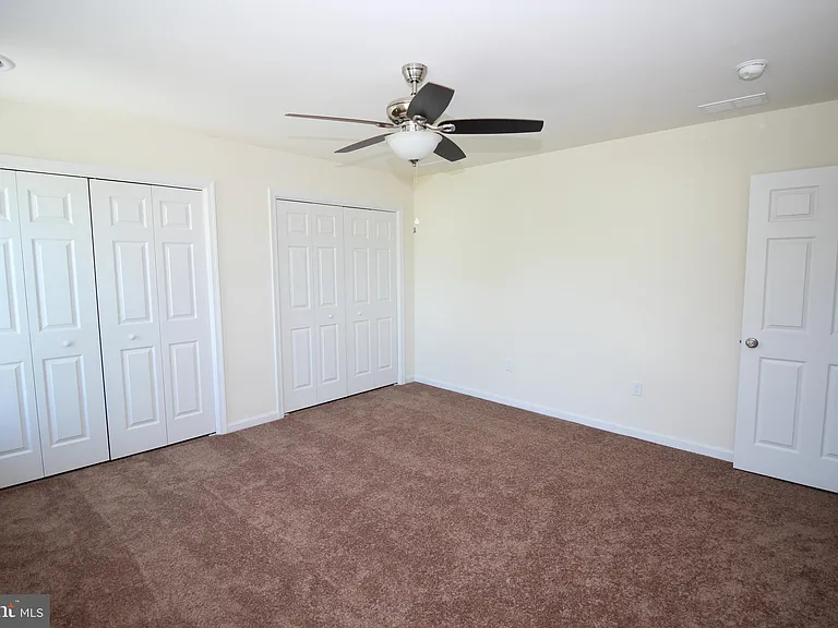 82 Filbert Dr — Photo 33
