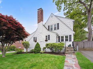 41 Laurel Dr, Needham, MA 02492