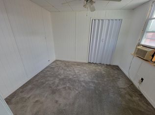 2109 Lincoln Ave APT B, Sparrows Pt, MD 21219