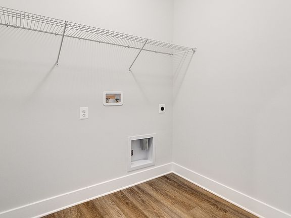 Convenient laundry room