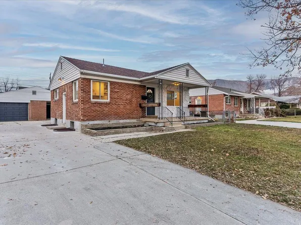 992 W Eclipse Way, Salt Lake City, UT 84116