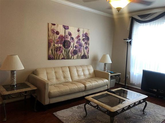 4th image of 2255 Braeswood Park Dr APT 216