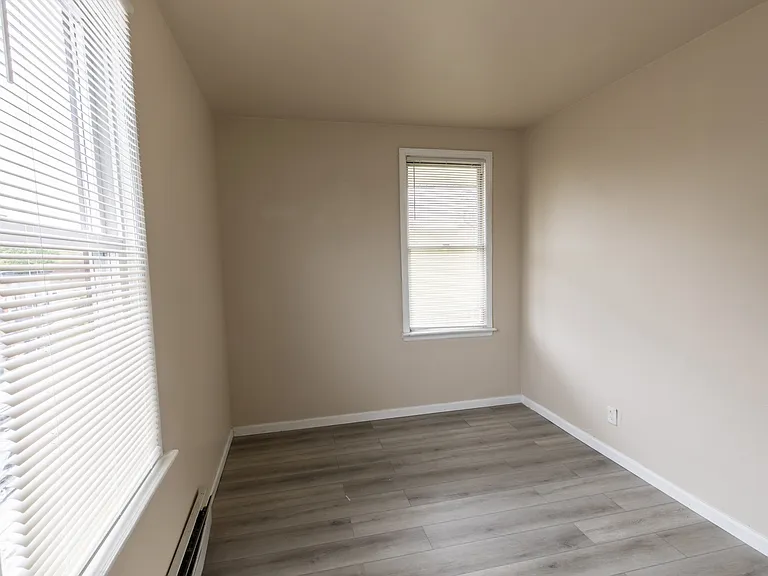 154 Taylor St — Photo 7