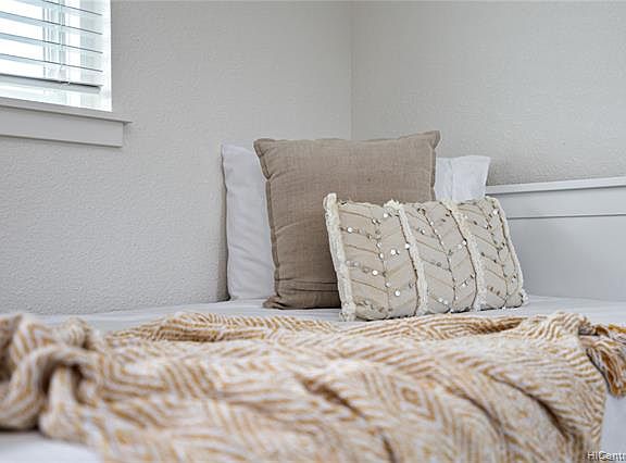 4th image of 550 Kamaaha Ave APT 401