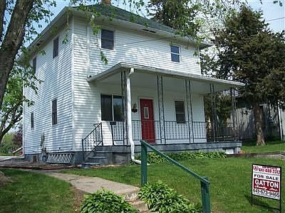 3rd image of 809 N B St