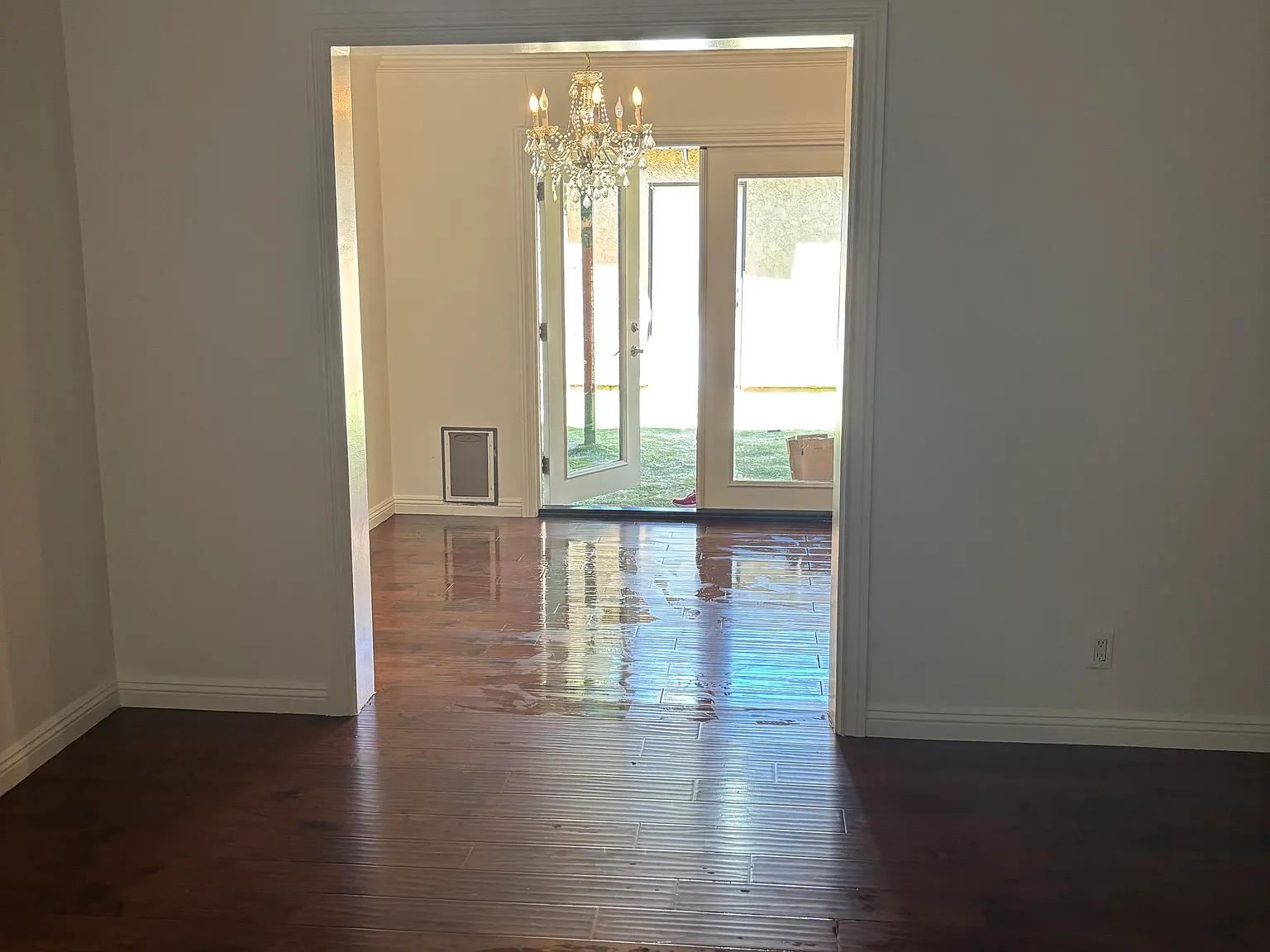 3 bed, 1320 sqft, $3,500 — Photo 4