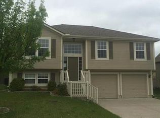700 N Cloverdale Ave, Independence, MO 64056