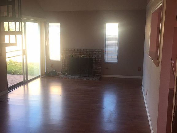 3rd image of 8447 E Donnybrook Cir