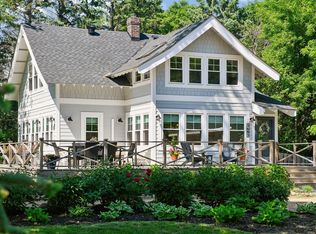 5685 Howards Point Rd, Shorewood, MN 55331