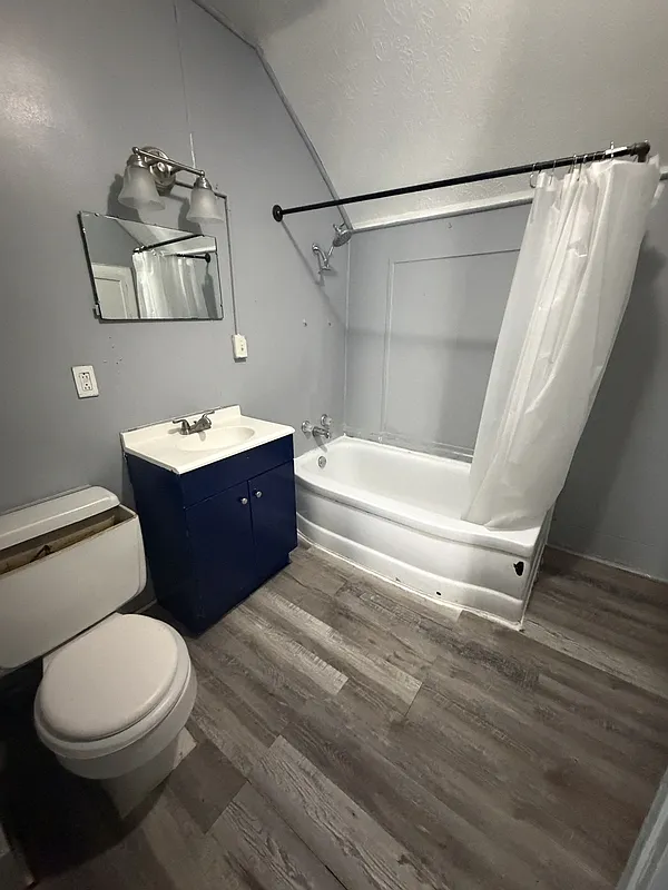 2 bed, 1.0 bath, 500 sqft, $875 — Photo 2