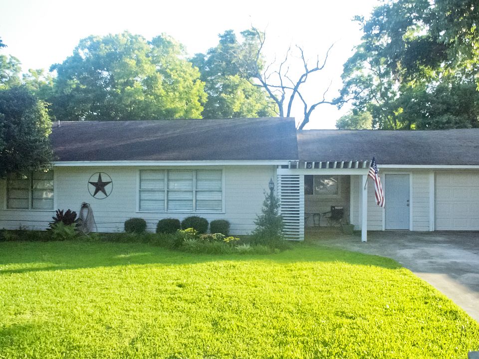 1st image of 305 El Toro St