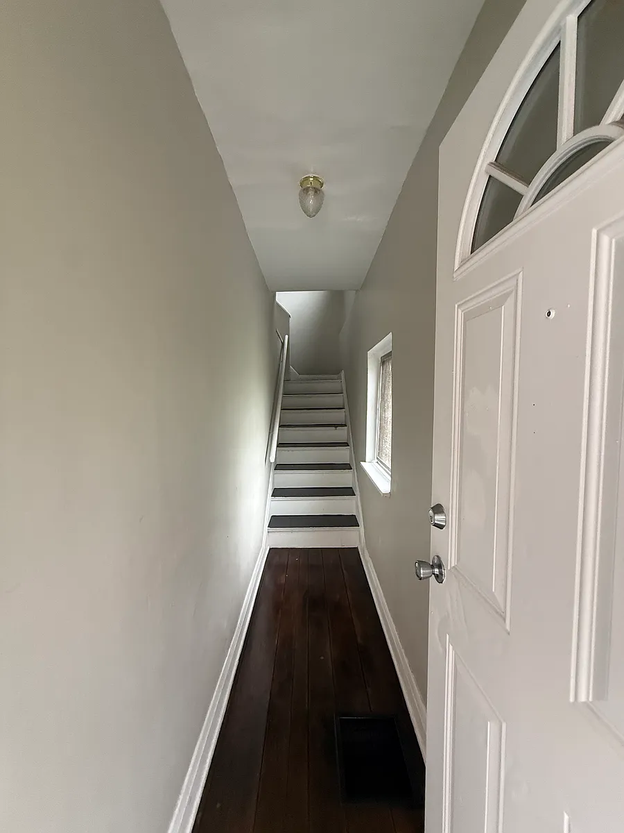 Building Photo - 2722 Orland Ave #2