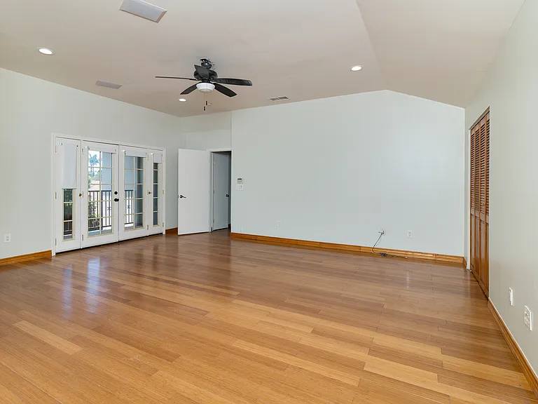 4711 Purdue Ave — Photo 15