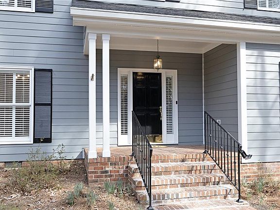 3rd image of 100 Mendel Dr