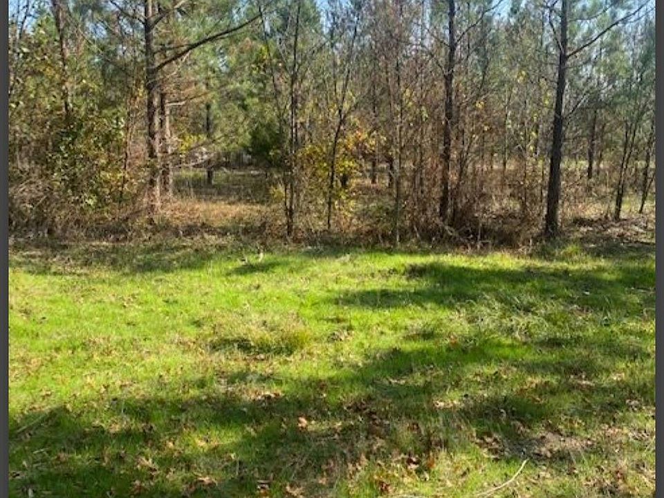 2nd image of 25 Hidden Pines Loop
