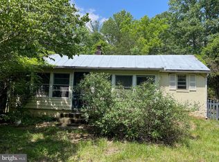 240 Whorton Hollow Rd, Castleton, VA 22716