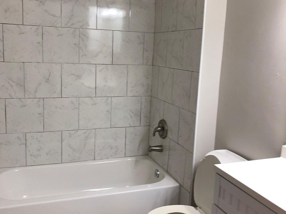 1st image of 3221 Winterberry Ln