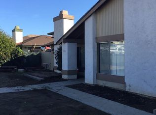 1207 Arcadia Ave APT A, Vista, CA 92084