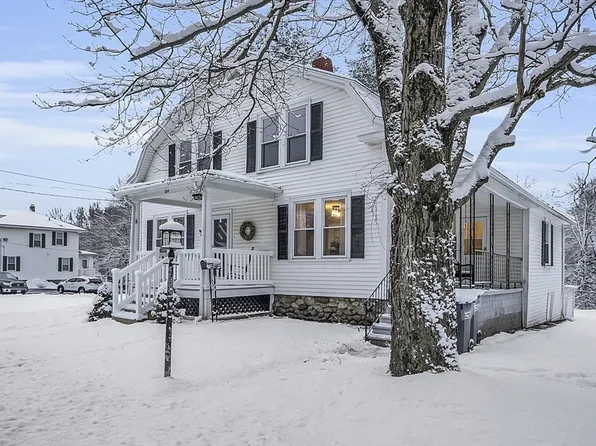 184 School St, Winchendon, MA 01475