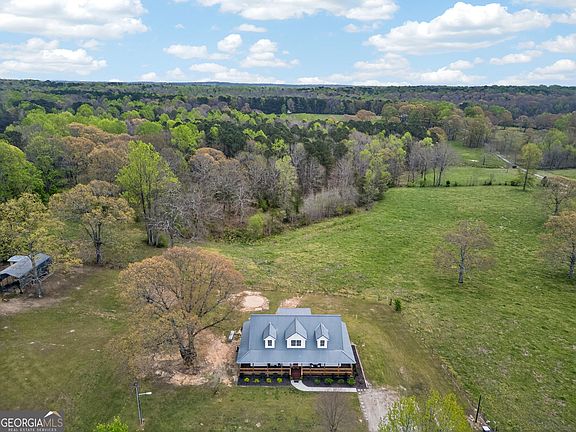 4th image of 671 Nix Rd