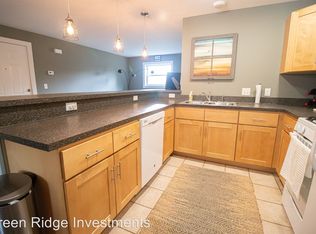 823 Benson Ave NE APT A, Grand Rapids, MI 49503