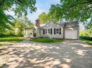 6347 Sni A Bar Rd, Kansas City, MO 64129