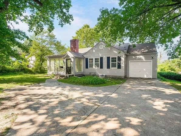 6347 Sni A Bar Rd, Kansas City, MO 64129