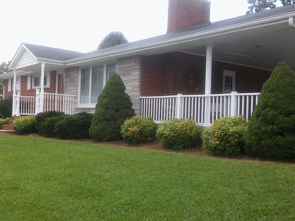 1st image of 2806 Cain St