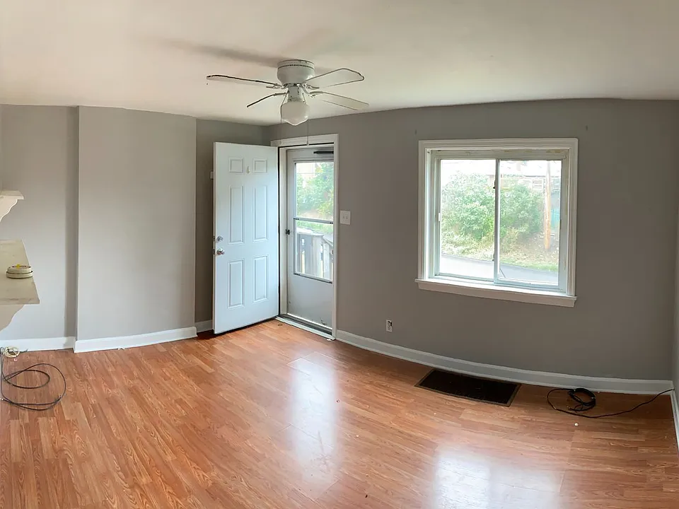 1514 Shire Pl
