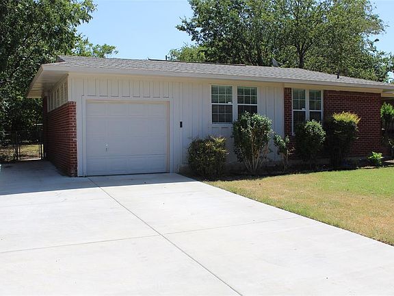 2nd image of 4617 Trail Lake Dr
