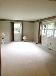 5th image of 3626 Gloucester Dr
