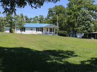 5039 County Road 950, Squires, MO 65755