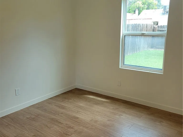 14138 Archwood — Photo 16