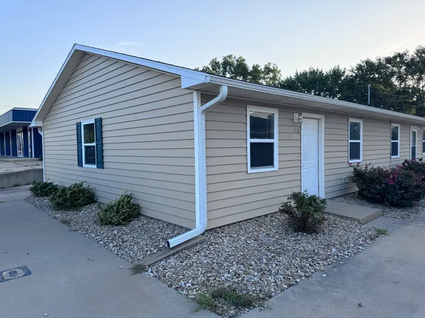 1006-1110 Scott St, Emporia, KS 66801