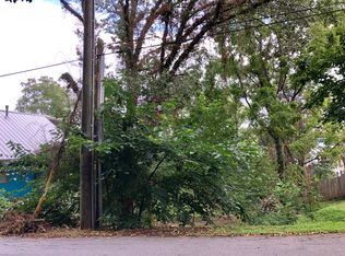 99999 Girdwood St, Asheville, NC 28801