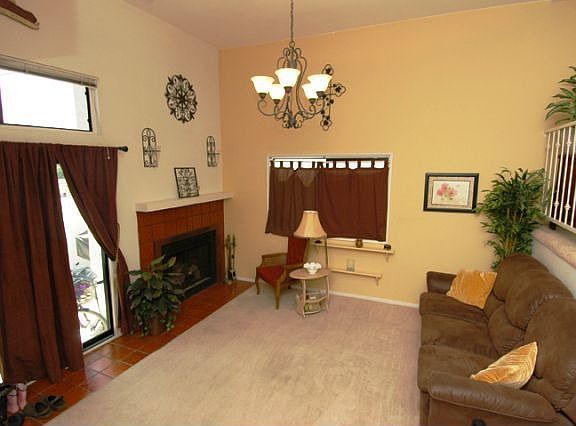 family room 