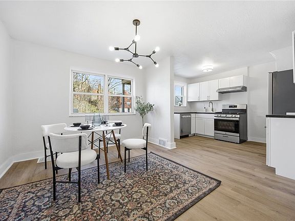 4th image of 1513 Dagmar Ave