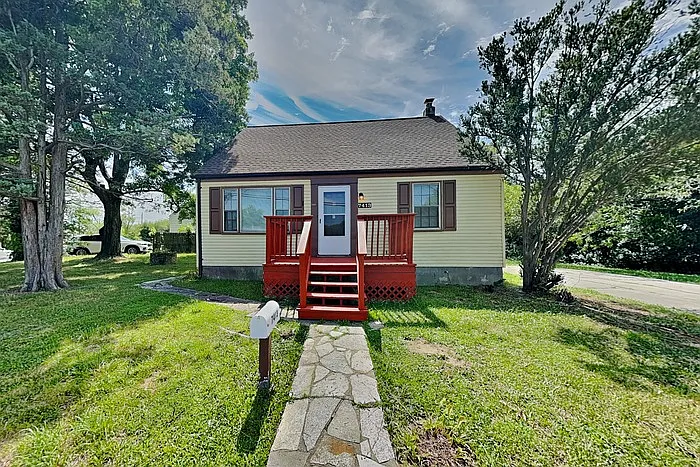 7413 Marston Rd